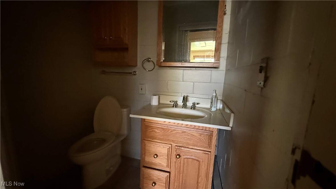 34200-Niles City - Residential