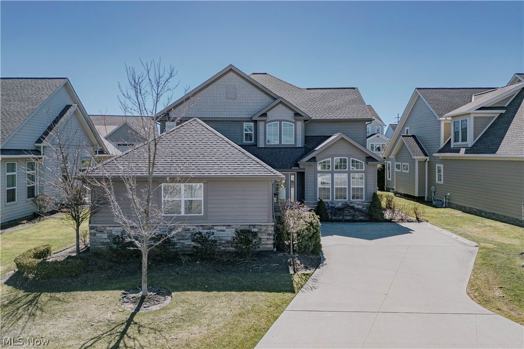 Photo of 3900 Matisse Circle, Pepper Pike, OH 44124 (MLS # 5191508)