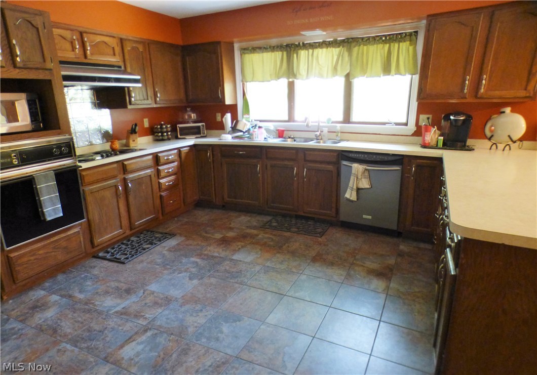 Lake Erie Apple Orchards Co - Residential