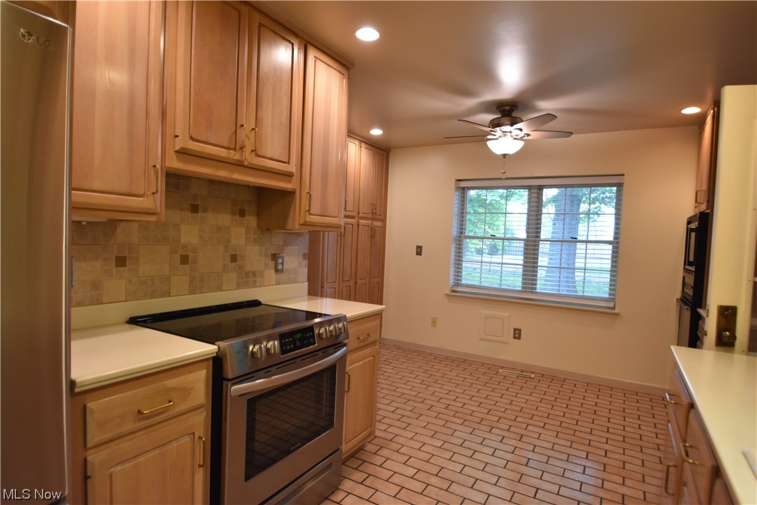 Forest Huntington Woods Condo - Residential