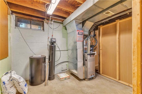 Tiny photo for 1547 49th Street, Canton, OH 44709 (MLS # 5239011)