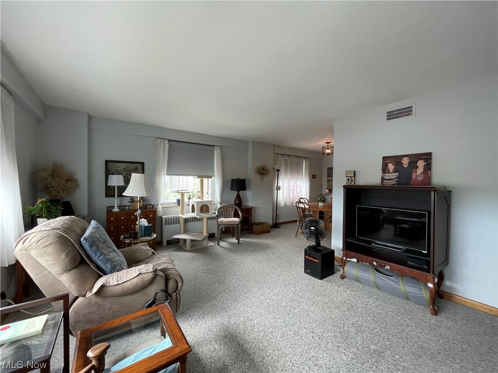 Lake House - Residential