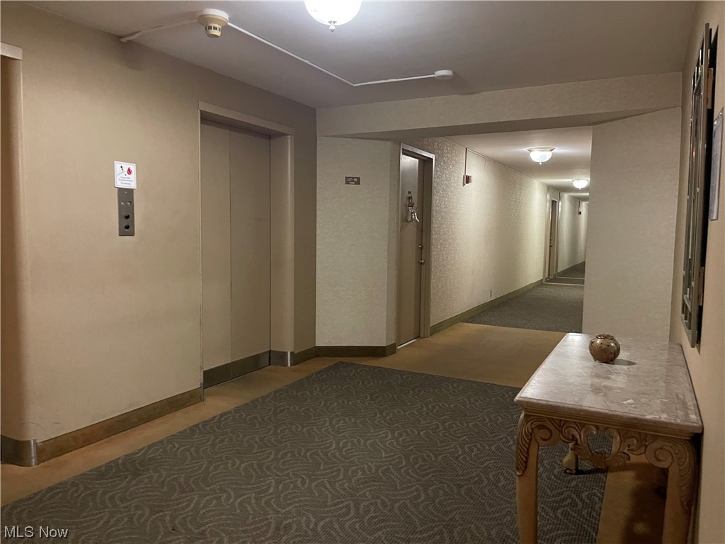 Lake House - Residential