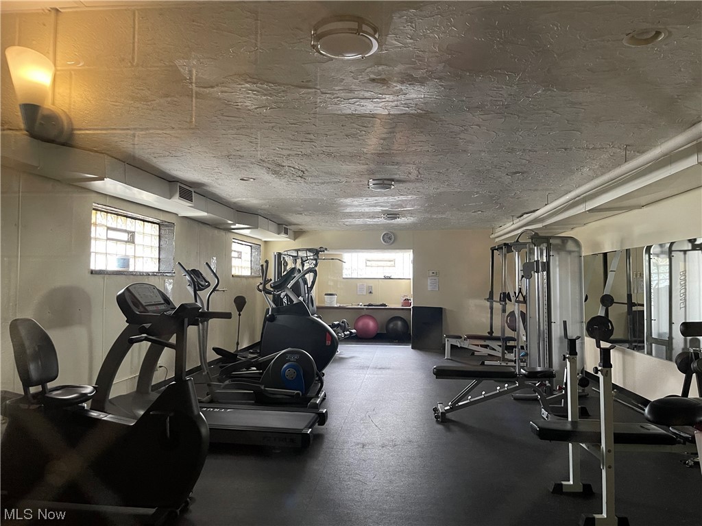 Lake House - Residential