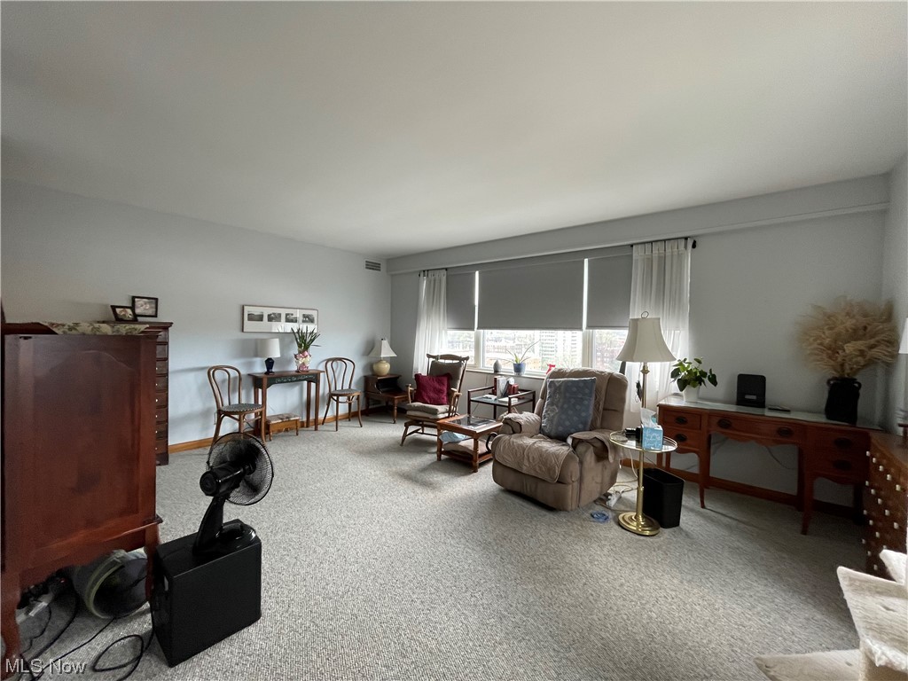 Lake House - Residential