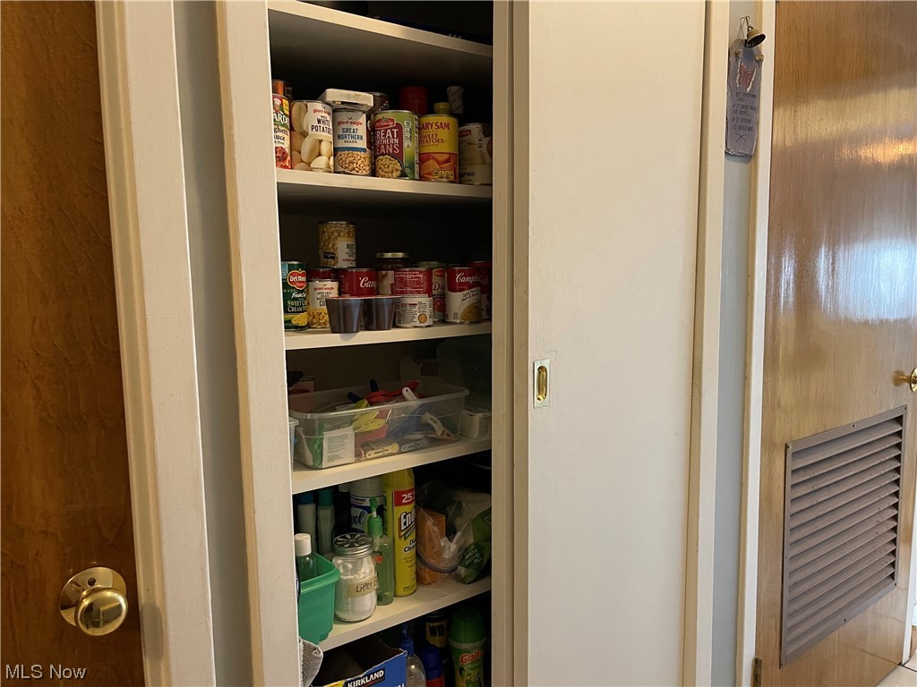 Lake House - Residential