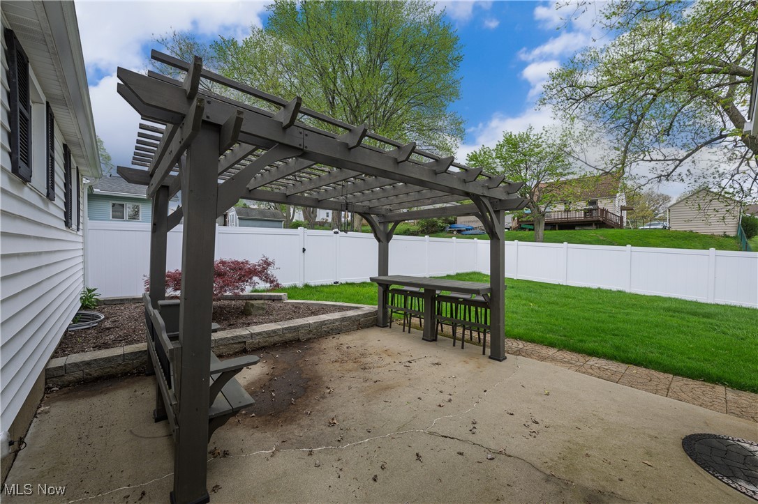 5130 Bateson Drive, Thornville, Ohio image 7
