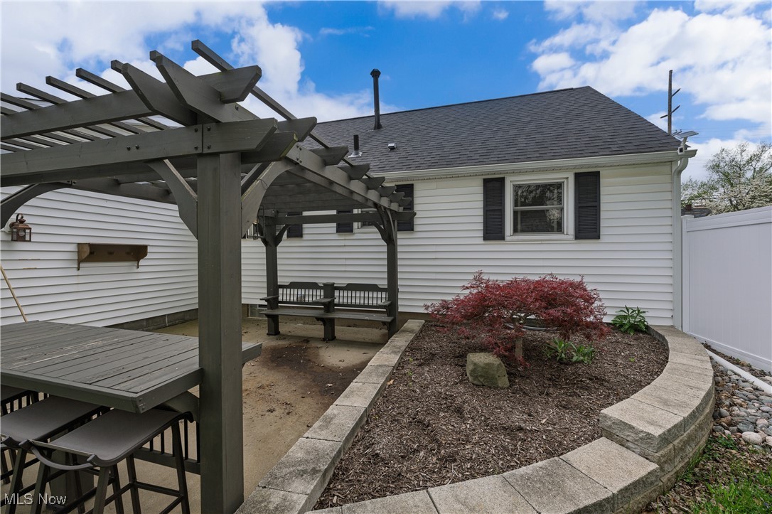 5130 Bateson Drive, Thornville, Ohio image 8
