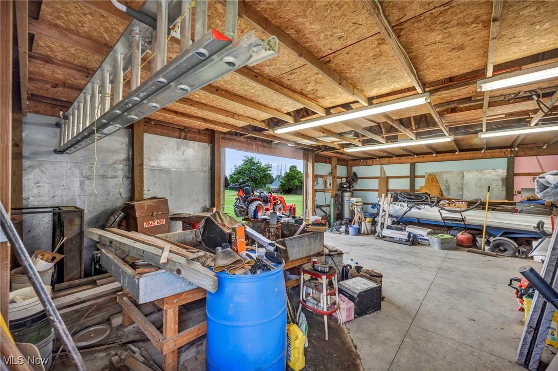 9410 Daniels Road, Seville, Ohio image 33