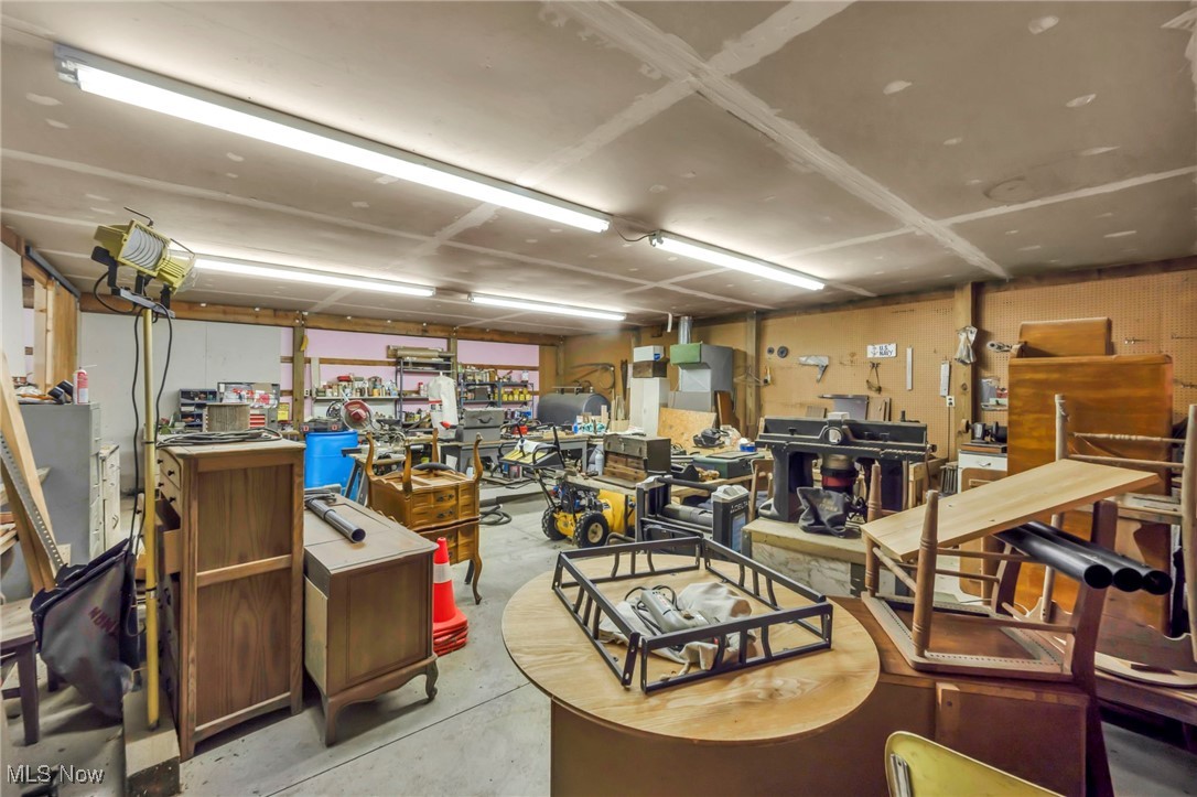 9410 Daniels Road, Seville, Ohio image 38