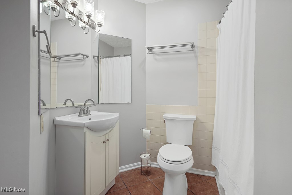 Village/Pointe West - Residential