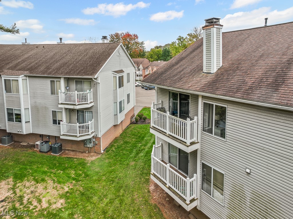 Village/Pointe West - Residential