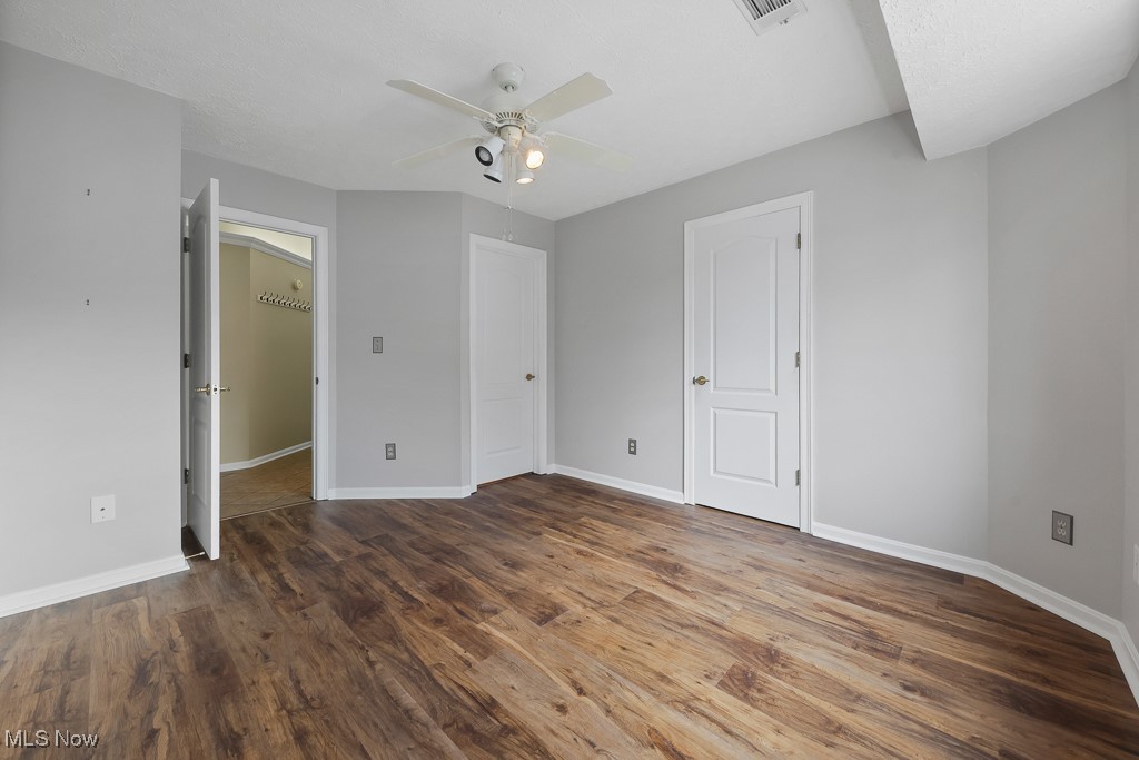 Village/Pointe West - Residential