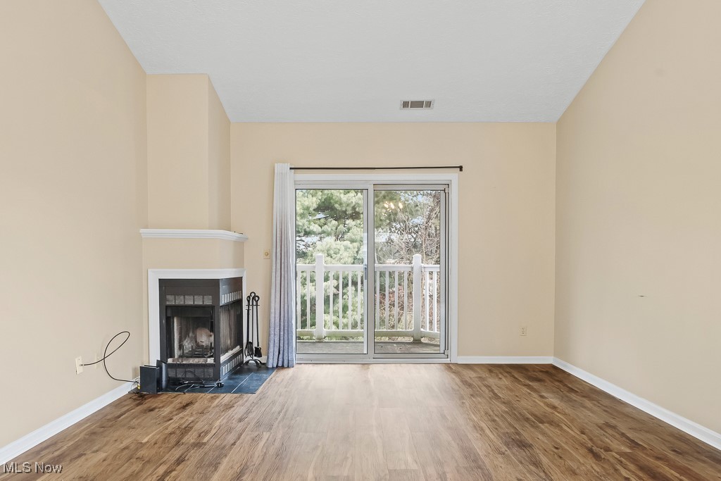 Village/Pointe West - Residential