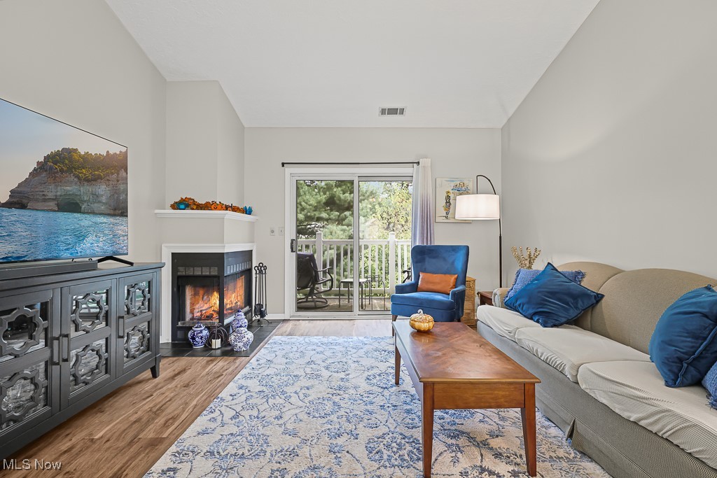 Village/Pointe West - Residential