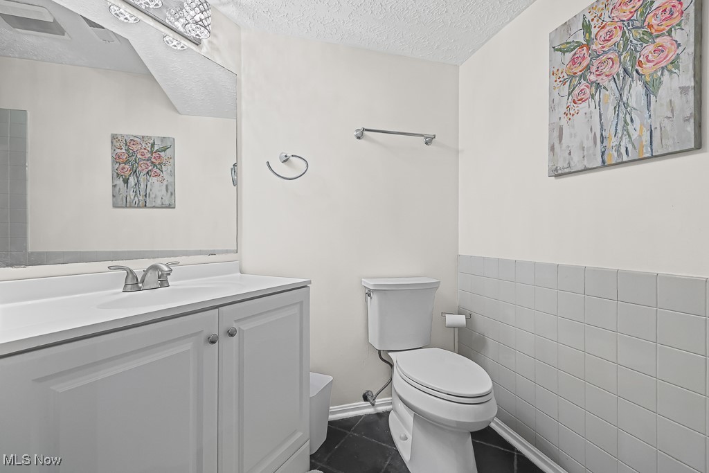 Village/Pointe West - Residential