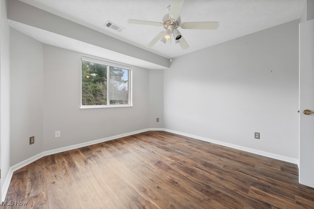 Village/Pointe West - Residential