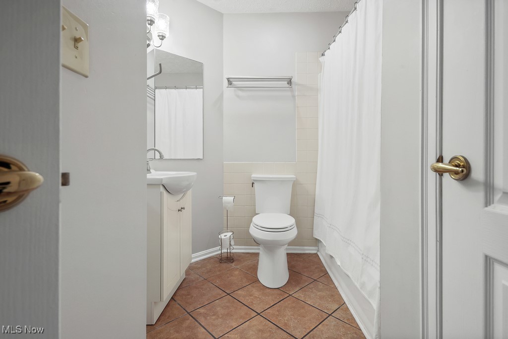 Village/Pointe West - Residential