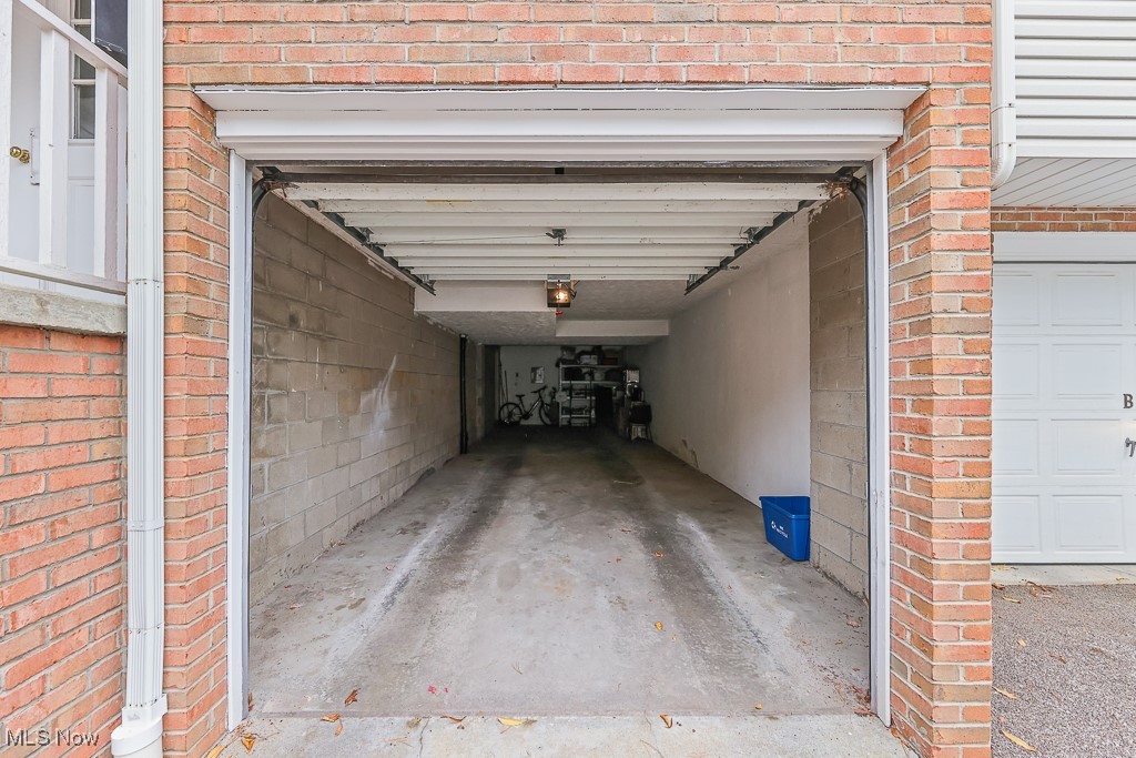 Village/Pointe West - Residential