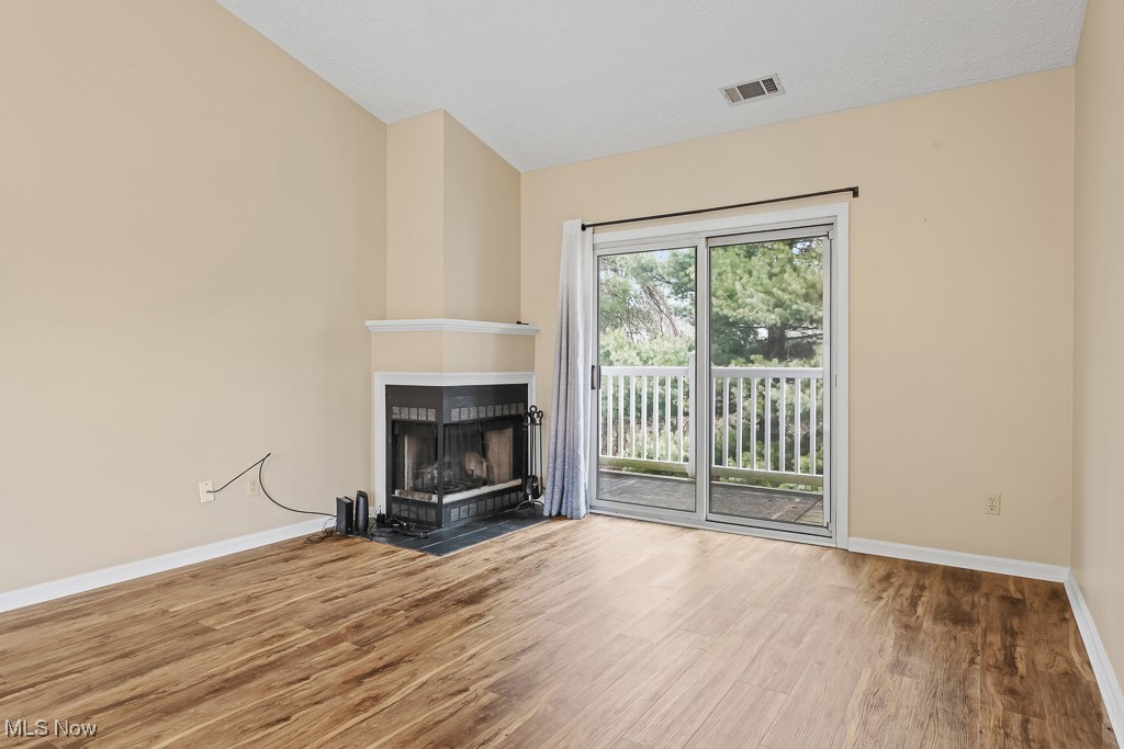 Village/Pointe West - Residential