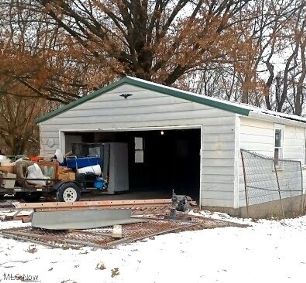 Photo of 469 E Euclid Avenue, Salem, OH 44460 (MLS # 5177469)