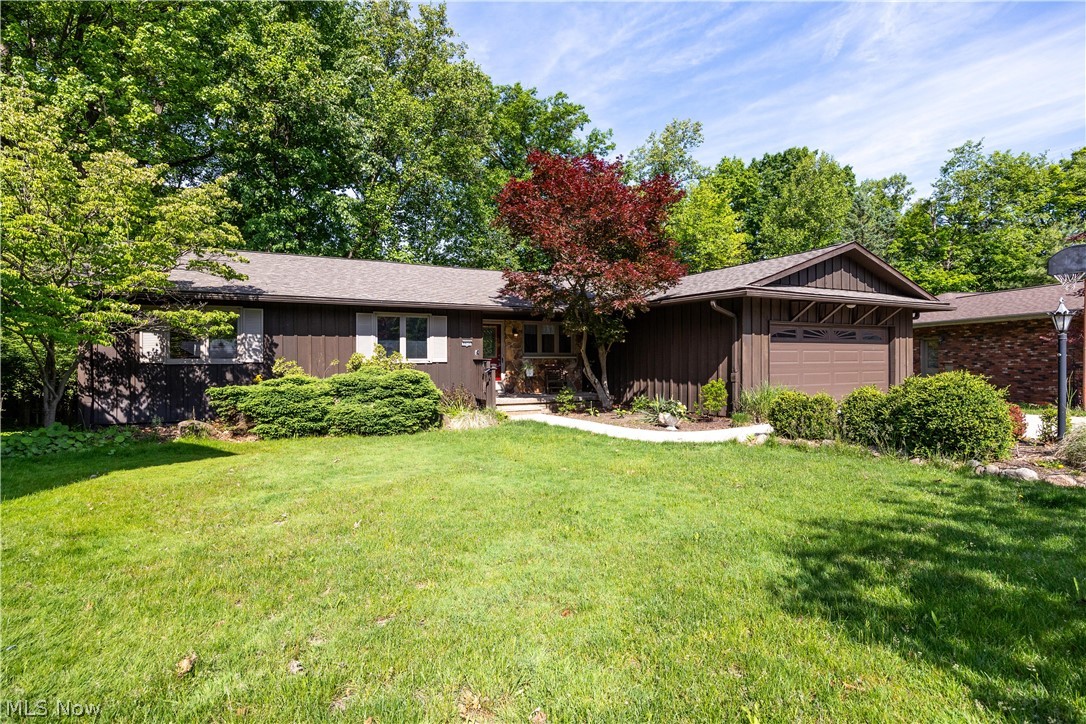 8636 Scarlet Oak Lane