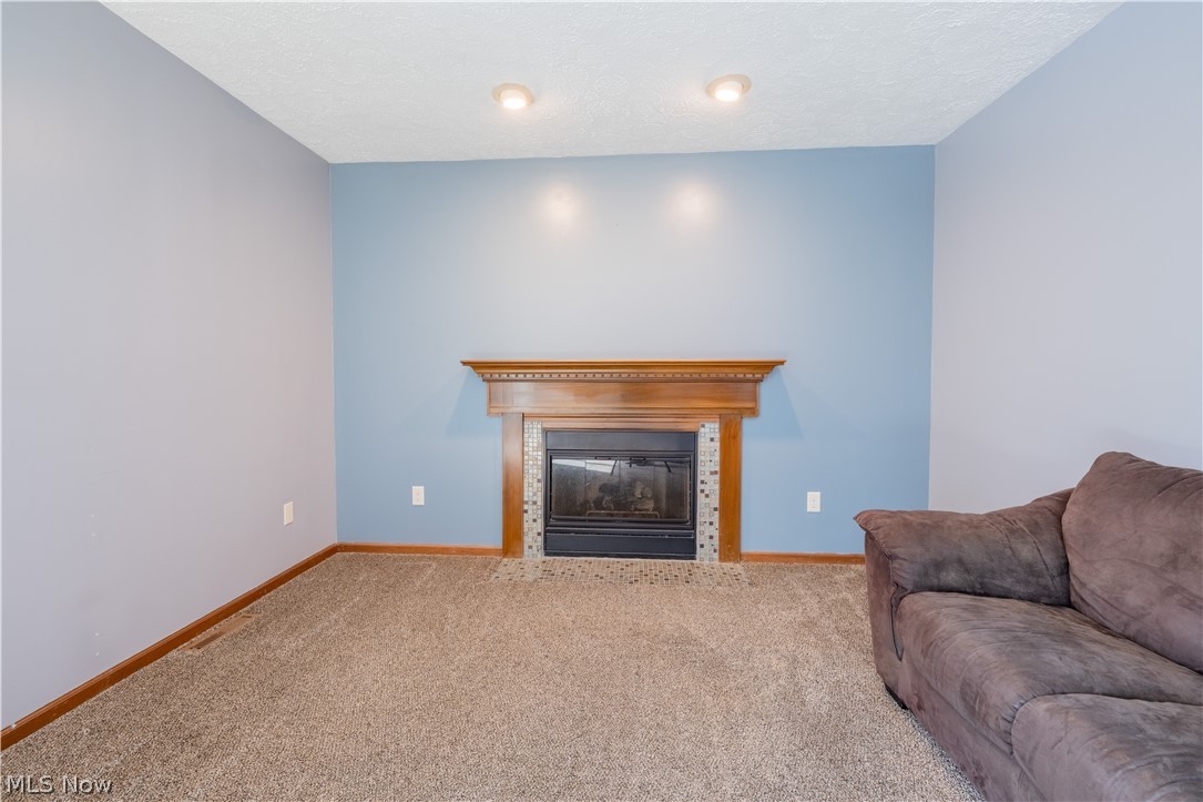 Yorktown West Ph 03 - Residential