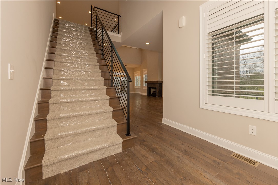 2401 Edgewood Trace