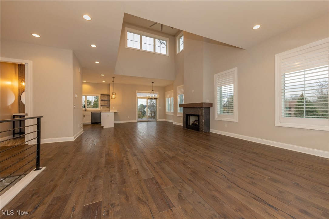 2401 Edgewood Trace