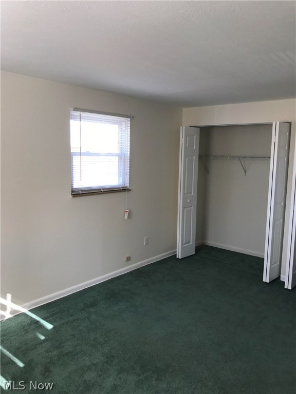 Townhouses Condo Estates Condo - Residential