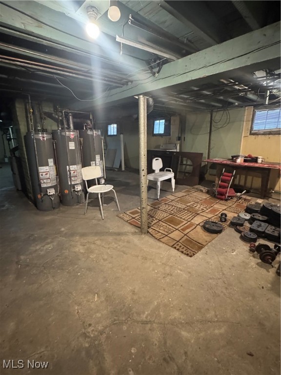 Colonial Heights - Residential Income