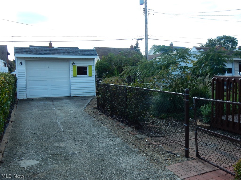 Ridgewood - Residential