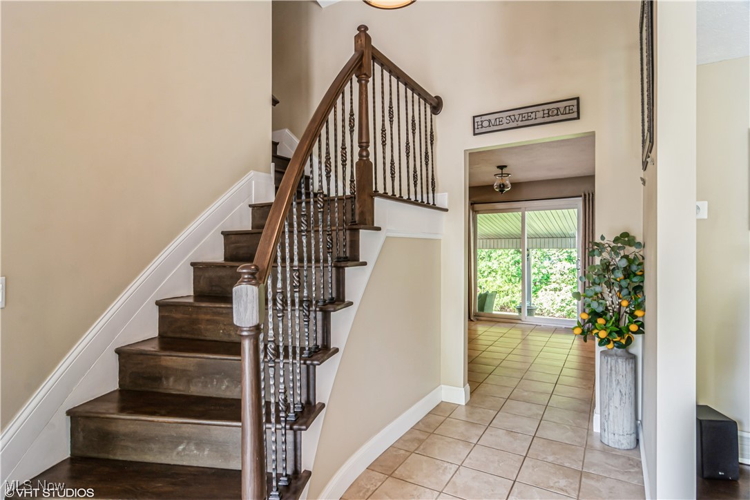37 Monticello Drive, Brunswick, Ohio image 10