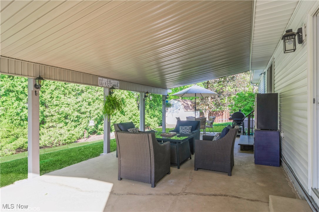 37 Monticello Drive, Brunswick, Ohio image 29