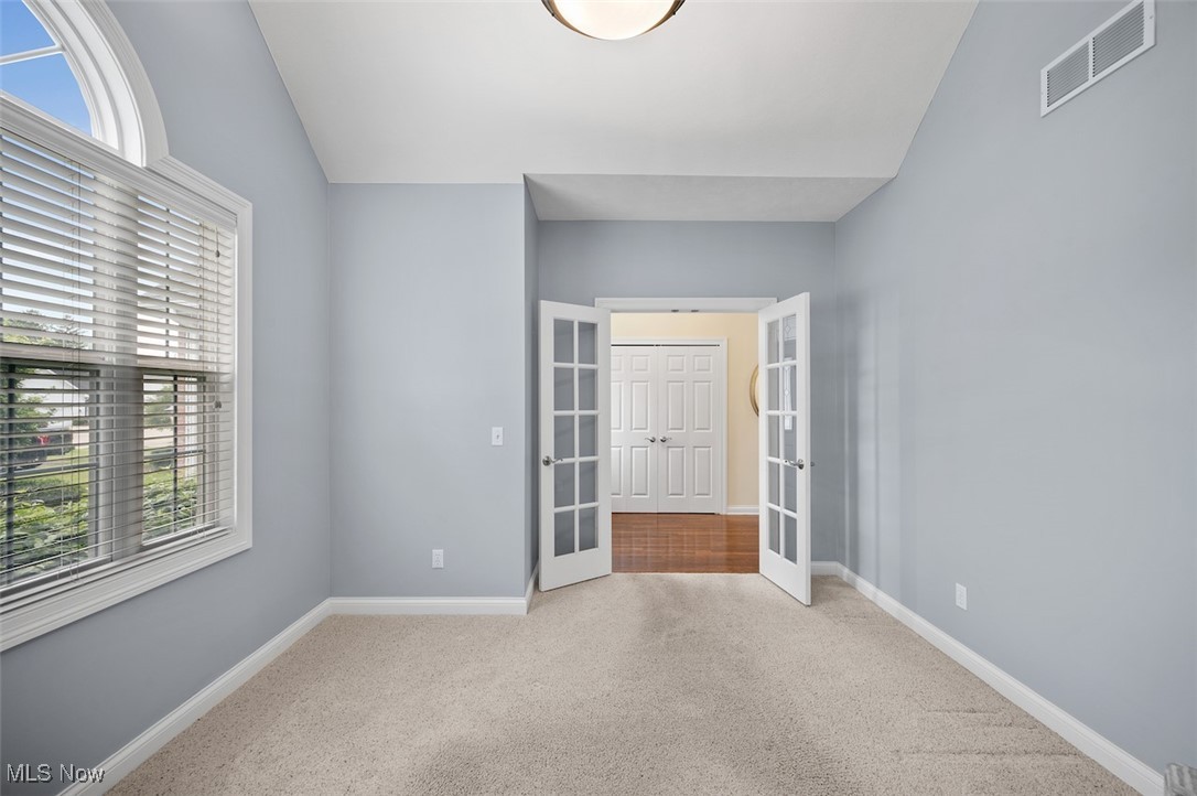 Westlake, Ohio 44145, United States, 3 Bedrooms Bedrooms, ,4 BathroomsBathrooms,Residential,Contingent,135418