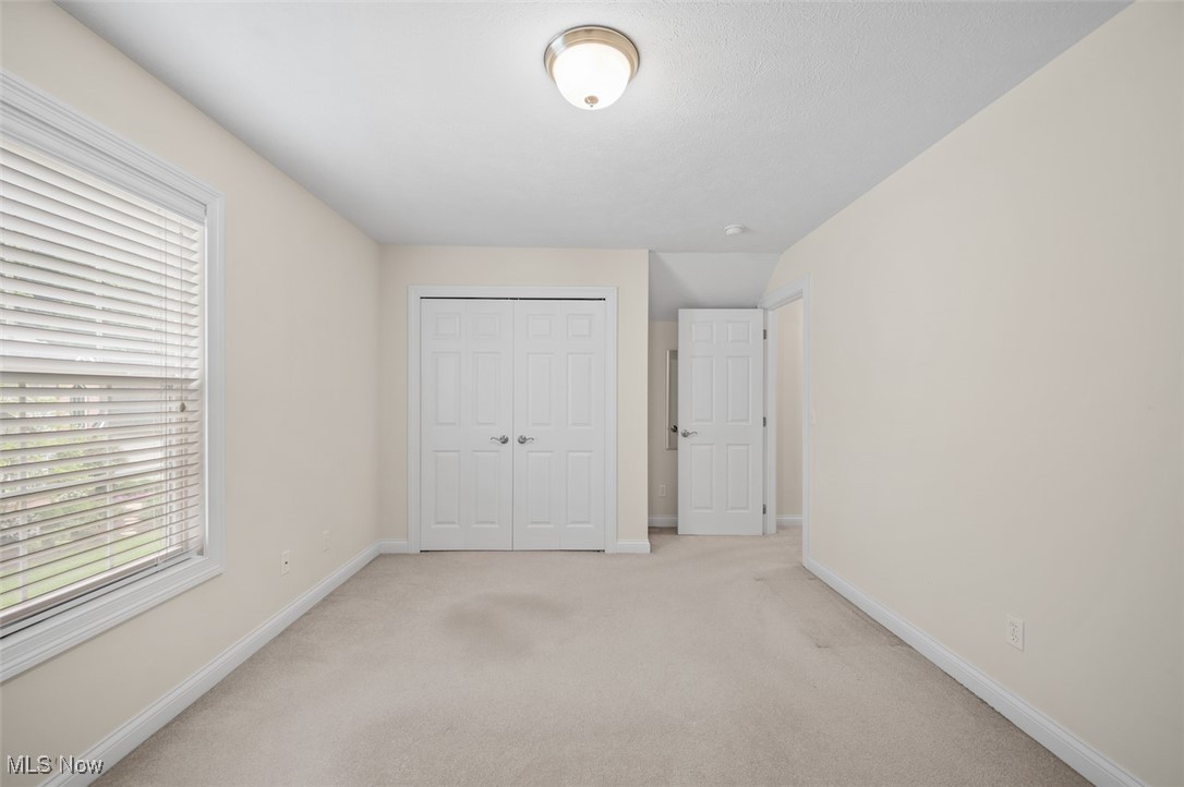 Westlake, Ohio 44145, United States, 3 Bedrooms Bedrooms, ,4 BathroomsBathrooms,Residential,Contingent,135418