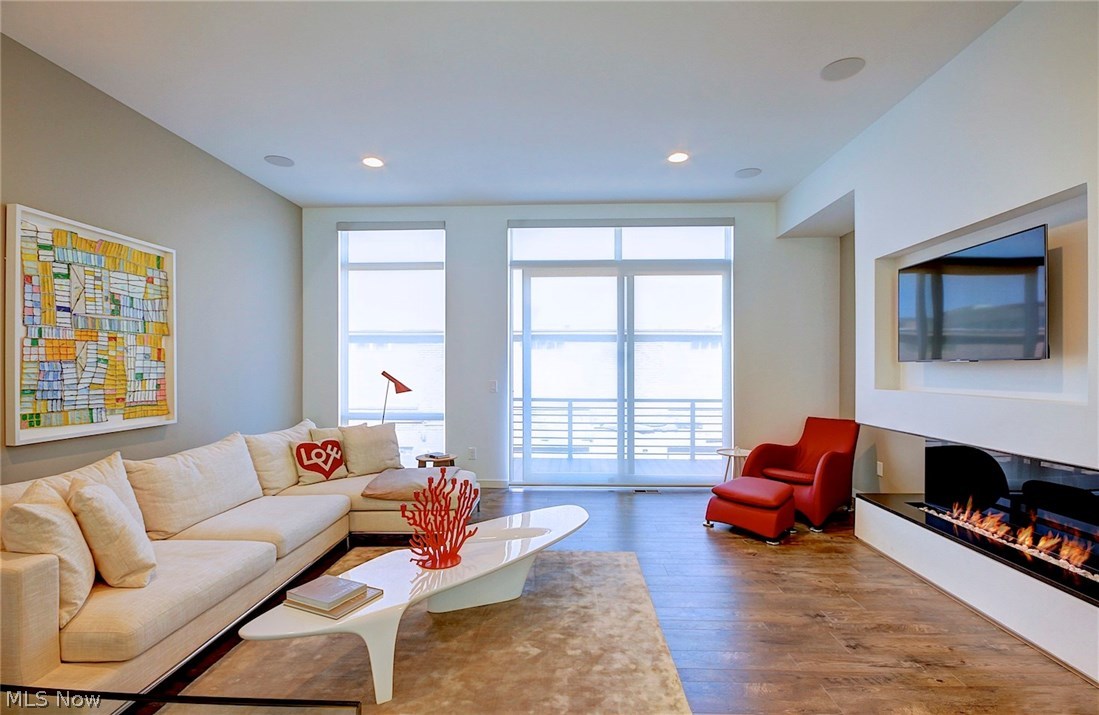 One Midtown - Residential