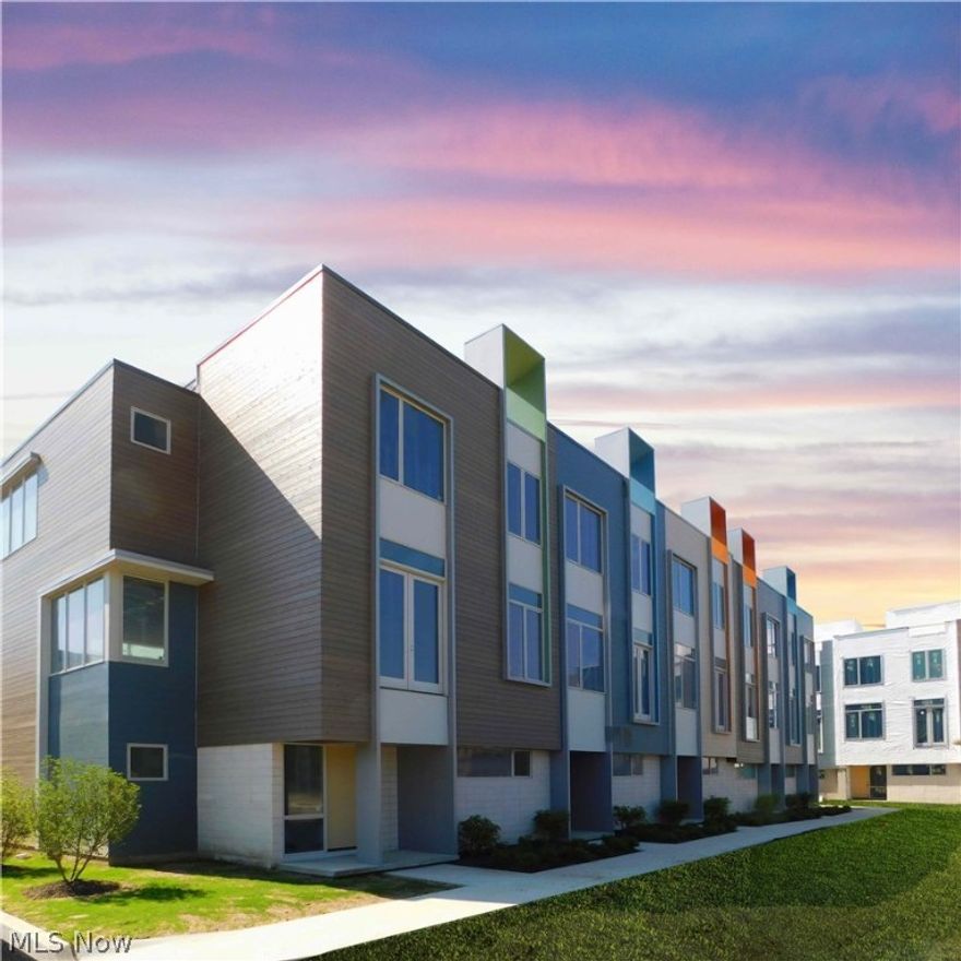 Employees of Cleveland Clinic Foundation & University Circle non-profits may qualify for up to $30,000 w/ the Greater Circle Living forgivable loan. Residences feature a 15-Yr 100% Tax Abatement. The One Midtown Luxury Townhomes are an exciting new transit-oriented community of modern contemporary townhomes. These residences vary in size from 1800-2200sf, featuring luxurious high-end standards and finishes • Open-concept spacious floorplans • Additional bonus rooms for Office/Den or additional Bedroom • Hand-scraped engineered wood flooring • Modern kitchen cabinets • Granite countertops • Stainless steel appliance package • High-efficiency furnace and air conditioning • Modern hardware and fixtures • Smarthome technology—Standard home security and Pre-wired AV home audio system • Generous upgrades package and options • Attached two-car garage • Rooftop and balcony terraces with panoramic views. Located in the heart of Cleveland's vibrant Health-Tech Corridor of MidTown Cleveland, thes