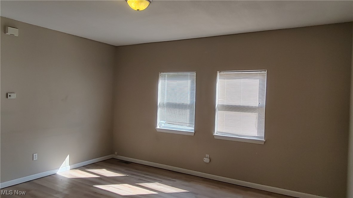 Voris - Residential Lease