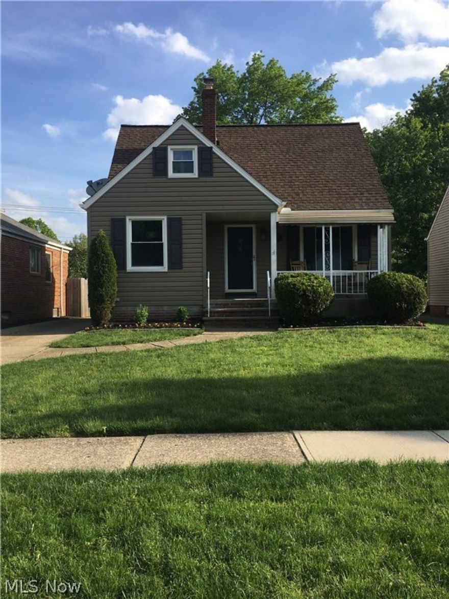 Must See this....Meticulously maintained 3 bed, 2 bath. All you need to do is move right in!!

So many updates:  Hot water tank, lifetime roof and gutters, windows, all new bathroom and plumbing down to the stack. Electrical in garage 10 outlets, 3 8ft lights and new garage door openers. 2012 furnace and A/C. Siding with lights and screen doors. 2014 all new kitchen and appliances, carpet in the living room and hallway; electrical panel and new line from house to garage.  All appliances stay!