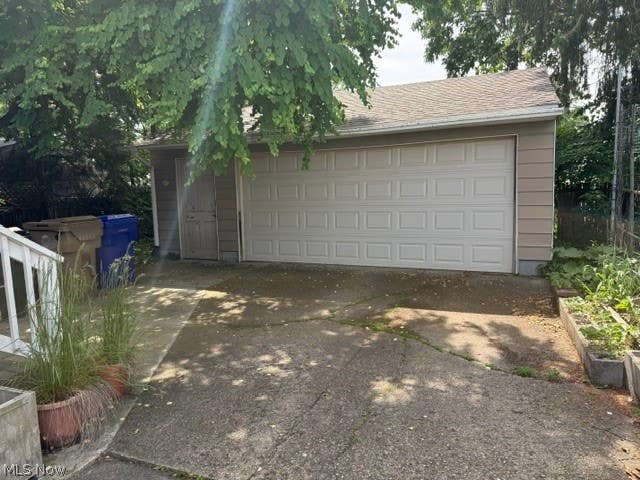Photo of 2486 8th Street, Cuyahoga Falls, OH 44221 (MLS # 5218774)