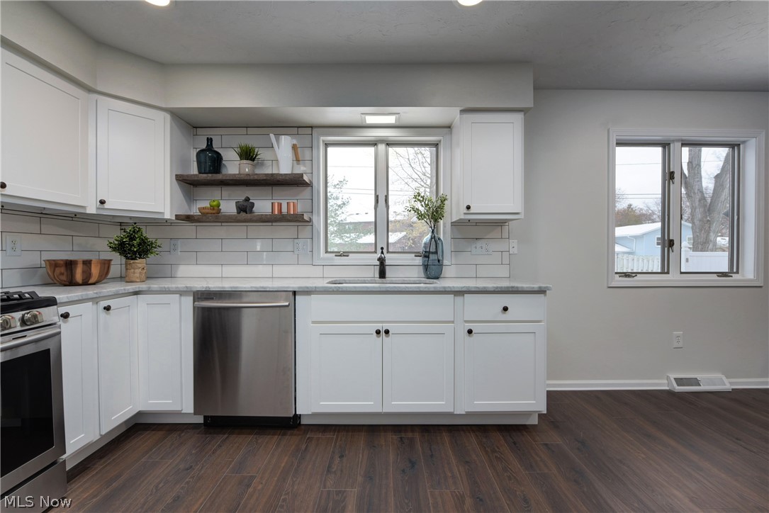 Williamsburg Heights 06 - Residential