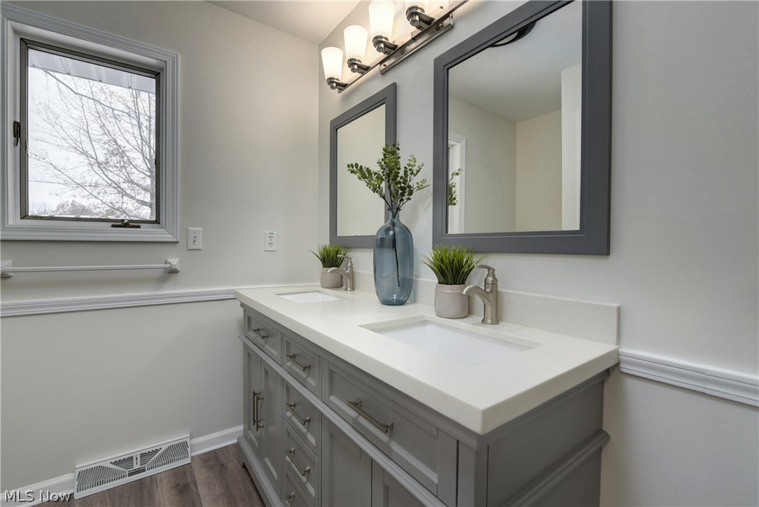 Williamsburg Heights 06 - Residential