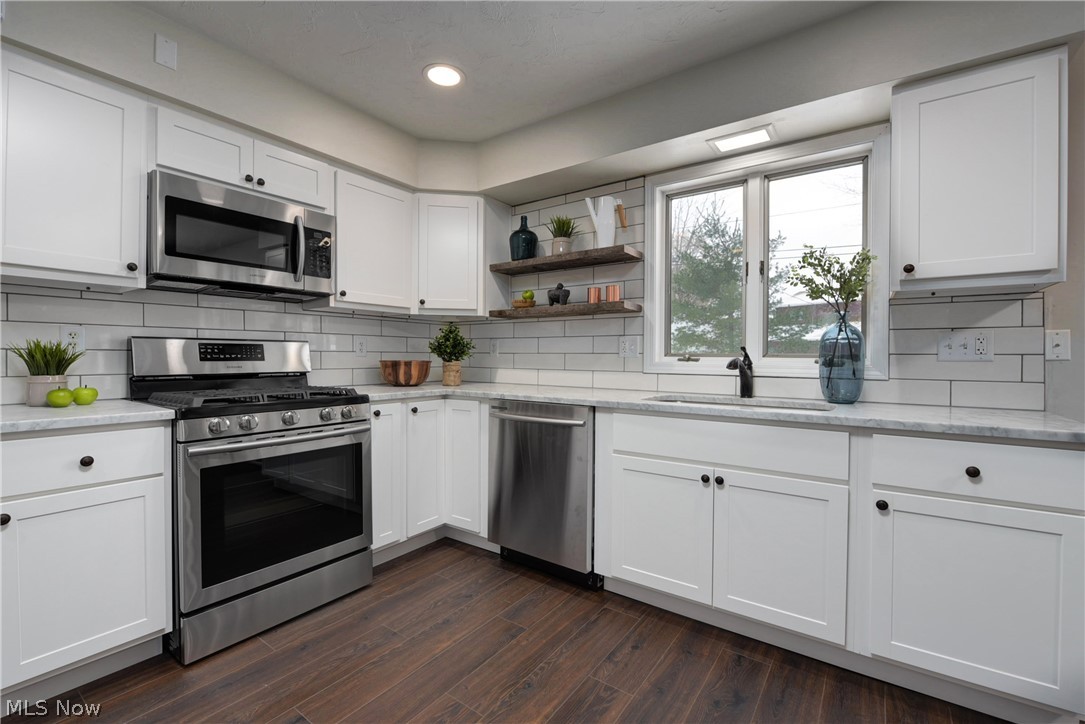 Williamsburg Heights 06 - Residential