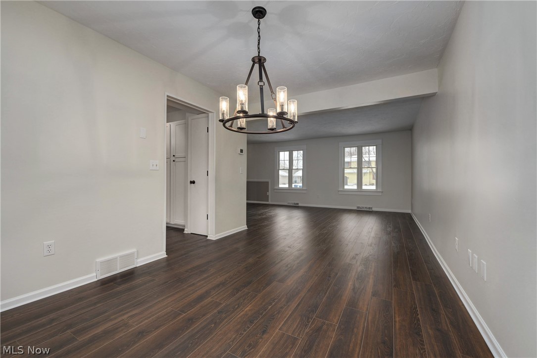 Williamsburg Heights 06 - Residential