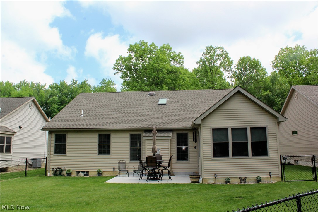 21 Lucretia Lane, Columbiana, Ohio image 32