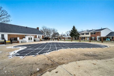 Tiny photo for 2095 Beechtree Drive, Uniontown, OH 44685 (MLS # 5177724)