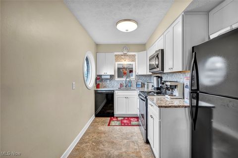 Tiny photo for 2095 Beechtree Drive, Uniontown, OH 44685 (MLS # 5177724)