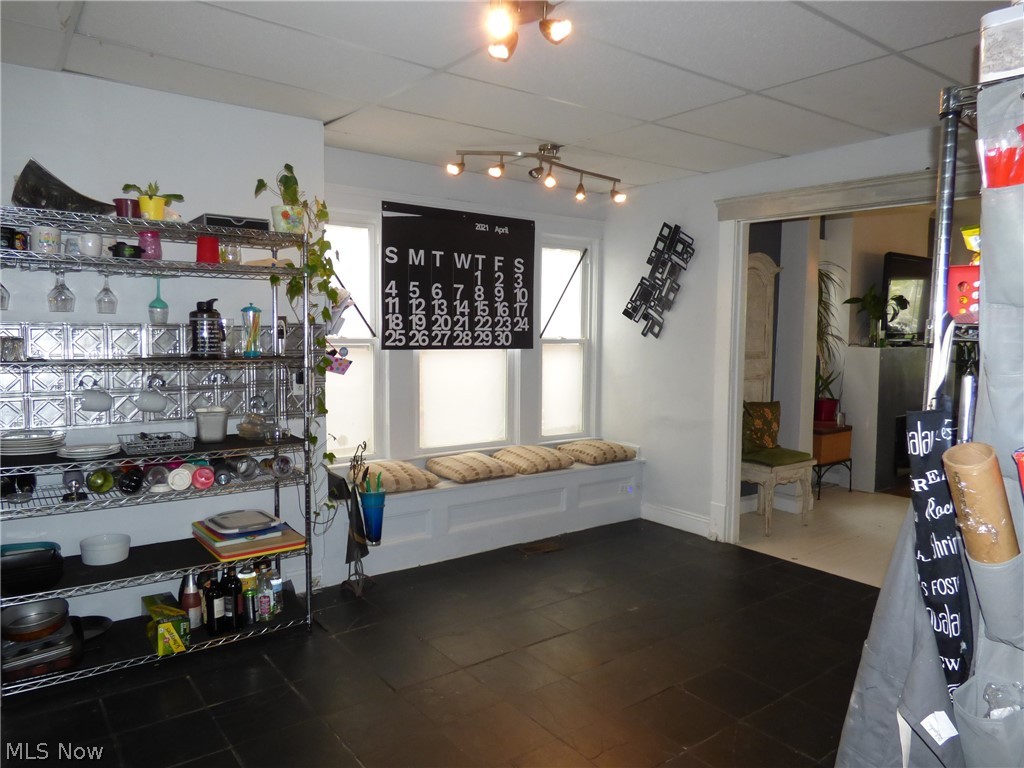 Ford & Holdens - Residential