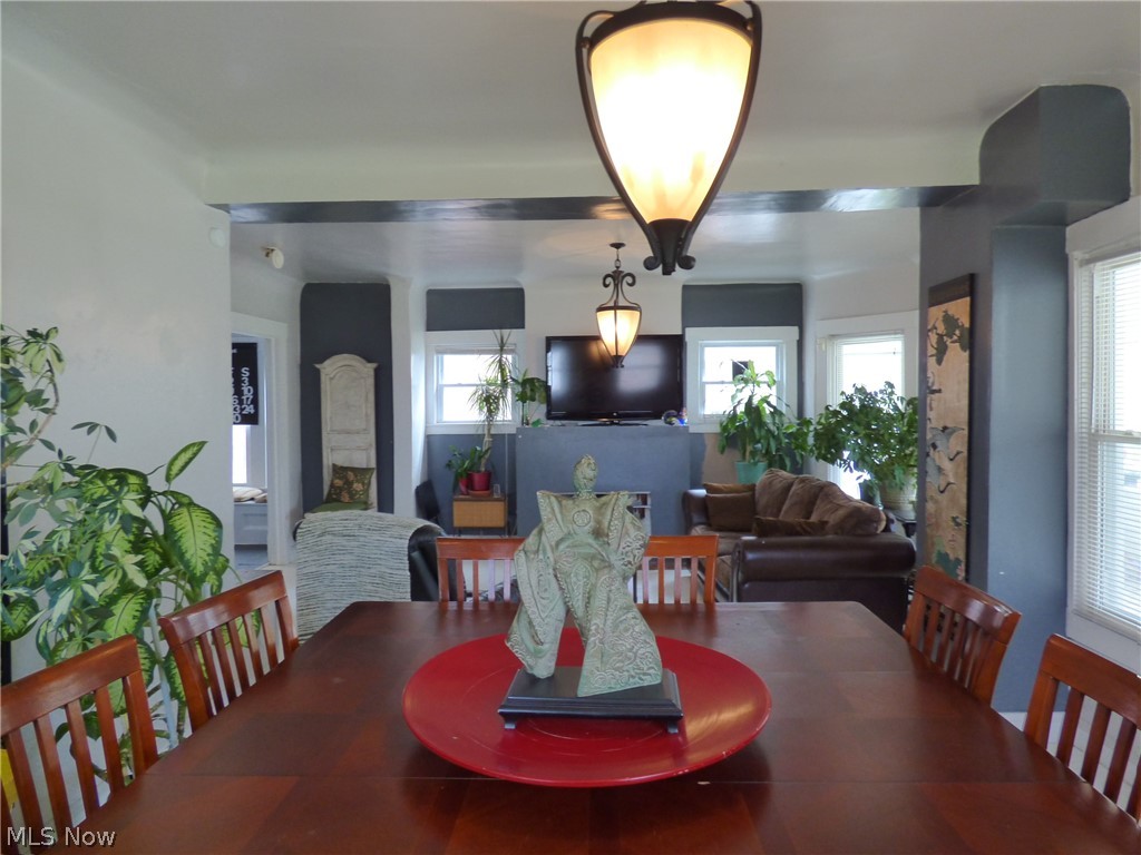 Ford & Holdens - Residential